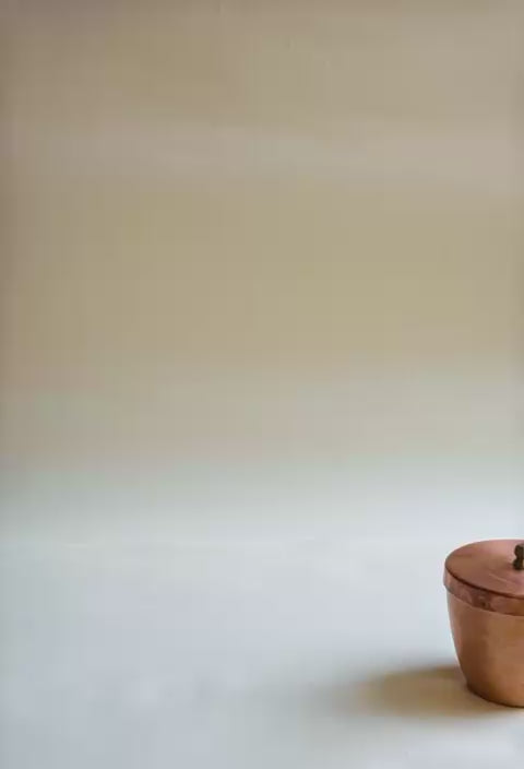 Sandalwood & Kesar Luxury Copper Candle